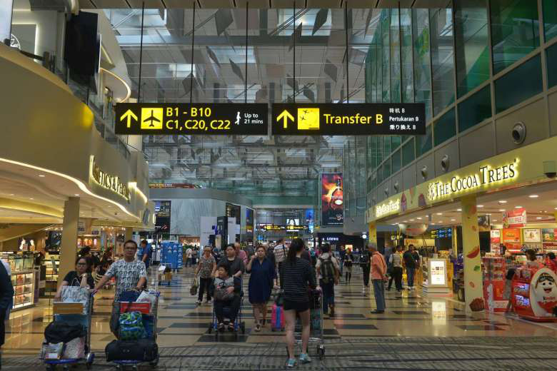 Singapore đóng cửa nhà ga T2 tại sân bay Changi vì dịch Covid-19 - Ảnh 1. Singapore đóng cửa nhà ga T2 tại sân bay Changi vì dịch Covid-19 - Ảnh 1.