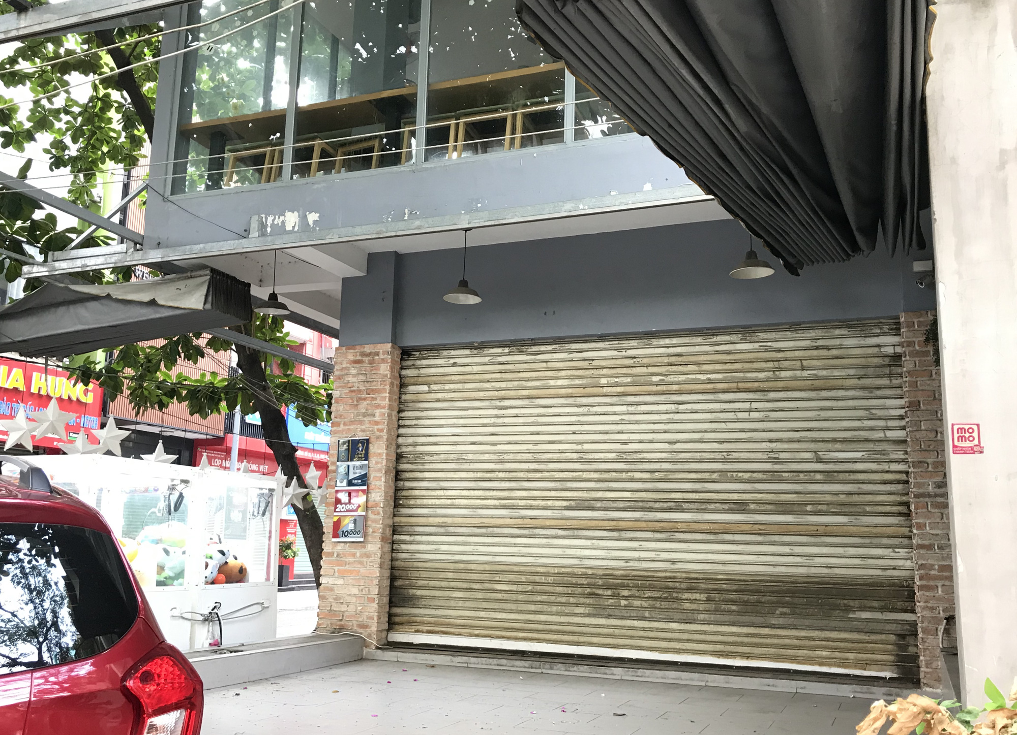 Cửa hàng, quán ăn Sài Gòn nín thở chờ lệnh cách li xã hội - Ảnh 16. Cửa hàng, quán ăn Sài Gòn nín thở chờ lệnh cách li xã hội - Ảnh 16.