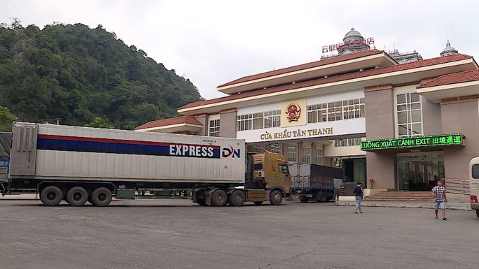 Ùn ứ hơn 1.000 container, Lạng Sơn đề xuất dừng tiếp nhận hàng ở cửa khẩu Tân Thanh trong 15 ngày - Ảnh 1. Ùn ứ hơn 1.000 container, Lạng Sơn đề xuất dừng tiếp nhận hàng ở cửa khẩu Tân Thanh trong 15 ngày - Ảnh 1.