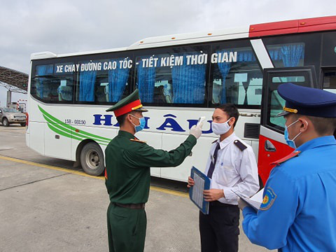 Tỉnh thành cả nước đồng loạt điều chỉnh theo 'cách ly xã hội giai đoạn 2' - Ảnh 4. Tỉnh thành cả nước đồng loạt điều chỉnh theo 'cách ly xã hội giai đoạn 2' - Ảnh 4.