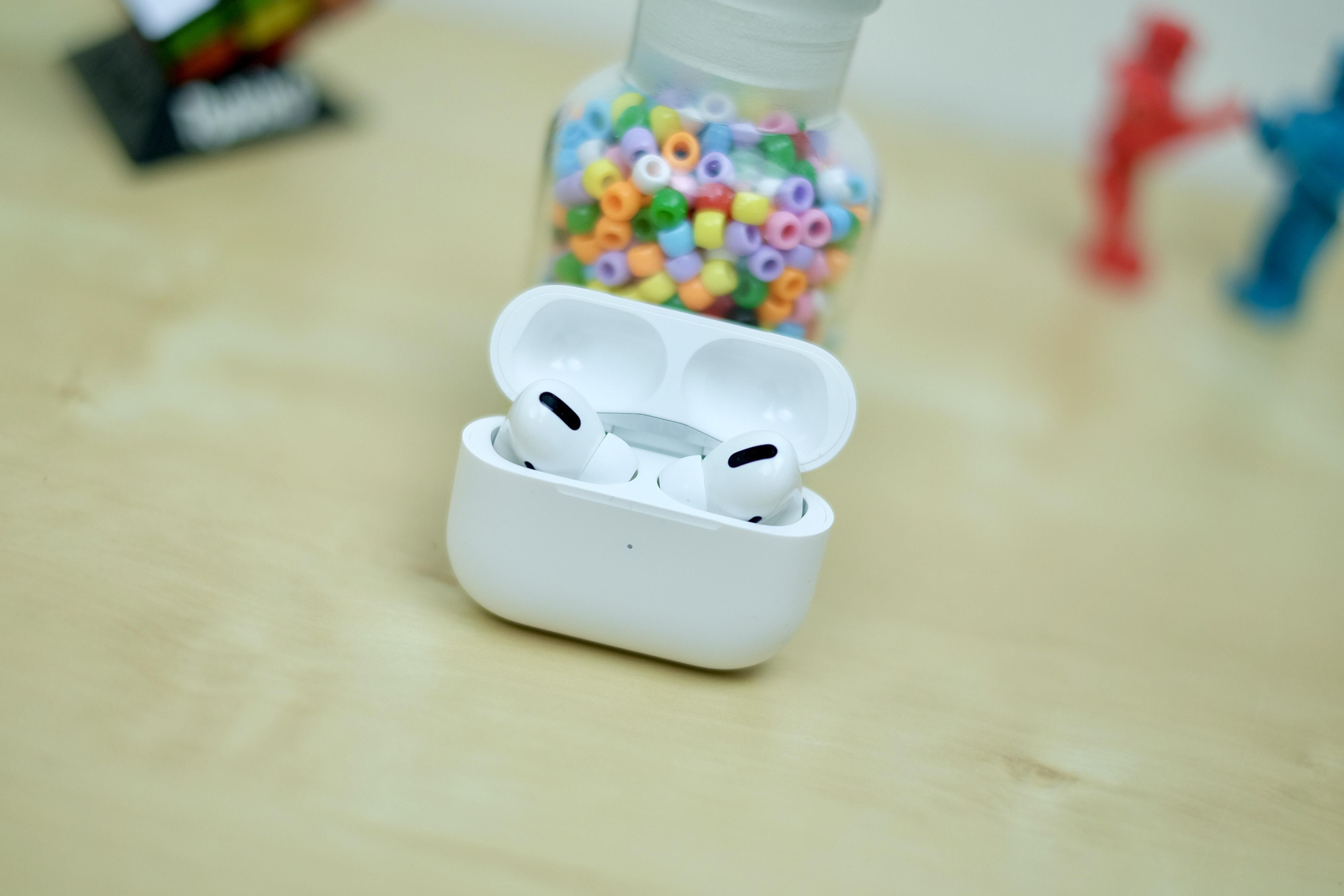 Tất tần tật những thứ bạn cần biết về tai nghe Bluetooth AirPods Pro - Ảnh 1. Tat-tan-tat-nhung-thu-ban-can-biet-ve-tai-nghe-Bluetooth-AirPods-Pro-1