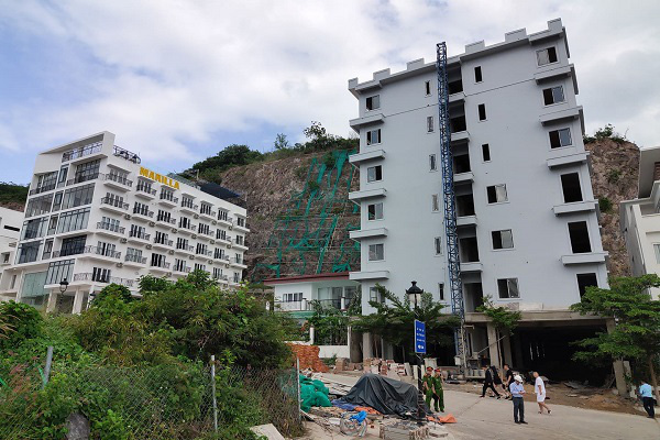 Khánh Hòa: Chốt thời gian cưỡng chế tháo dỡ các công trinh vi phạm tại dự án Ocean View - Ảnh 1.