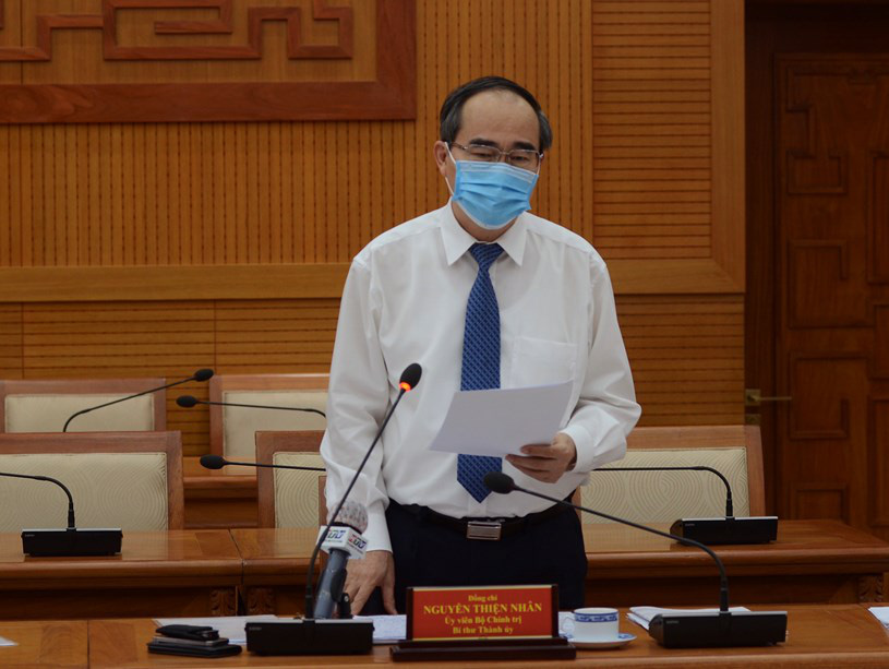Bí thư TP HCM: Phòng dịch chứ không nên chờ đến chống dịch Covid-19 - Ảnh 1. Bí thư TP HCM: Phòng dịch chứ không nên chờ đến chống dịch Covid-19 - Ảnh 1.