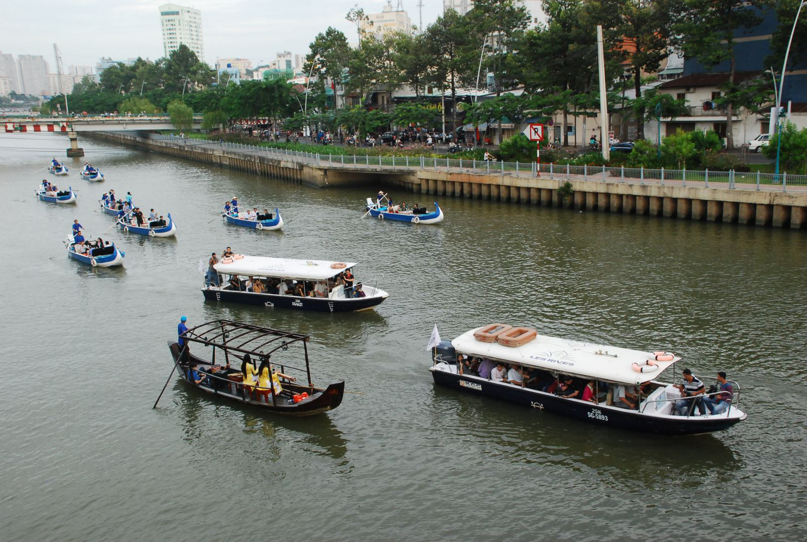 TP HCM: Du lịch đường thủy chưa xứng tầm với điều kiện tự nhiên - Ảnh 2. TP HCM: Du lịch đường thủy chưa xứng tầm với điều kiện tự nhiên - Ảnh 2.