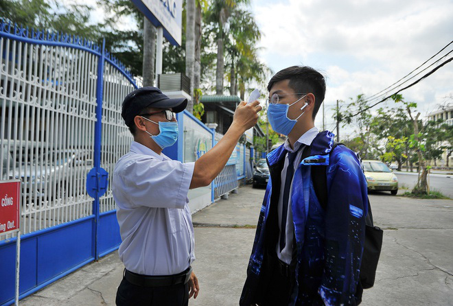 Thêm địa phương cho học sinh đến trường sau cách li xã hội - Ảnh 1. Thêm địa phương cho học sinh đến trường sau cách li xã hội - Ảnh 1.