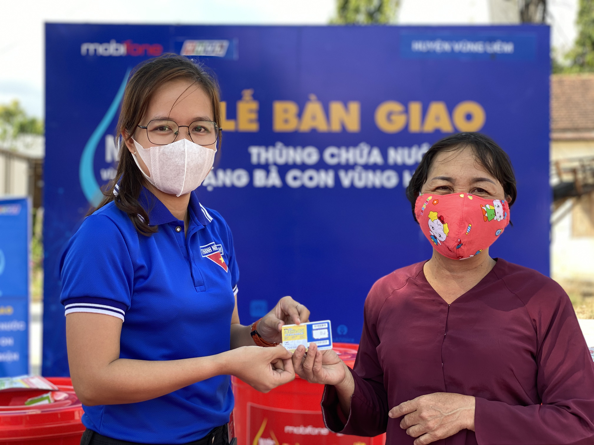 Viễn thông giảm cước, tặng SIM miễn phí hộ nghèo mùa dịch Covid-19 - Ảnh 5. Viễn thông giảm cước, tặng SIM miễn phí hộ nghèo mùa dịch Covid-19 - Ảnh 5.