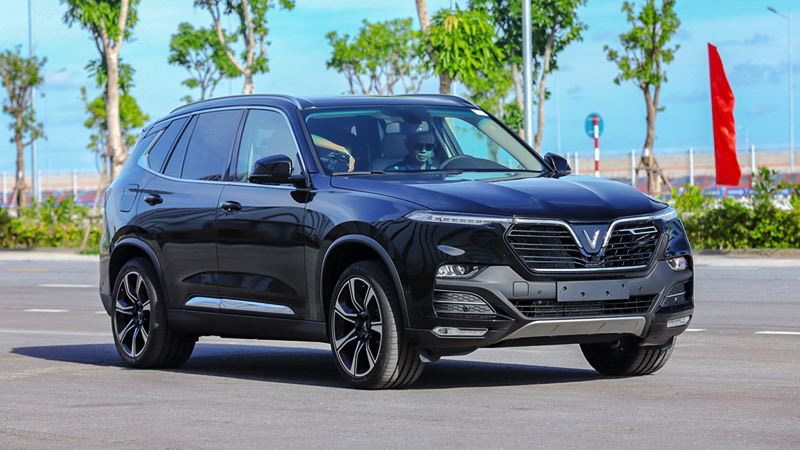 So kè giữa VinFast Lux SA với Brilliance V7: Cửa nào cho xe mác ‘Tàu’? - Ảnh 2. So kè giữa VinFast Lux SA với Brilliance V7: Cửa nào cho xe mác ‘Tàu’? - Ảnh 2.