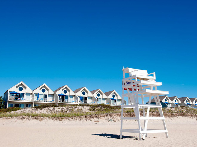 Giới siêu giàu Âu - Mỹ thuê toàn bộ resort, khách sạn để tự cách ly - Ảnh 2. Giới siêu giàu Âu - Mỹ thuê toàn bộ resort, khách sạn để tự cách ly - Ảnh 2.