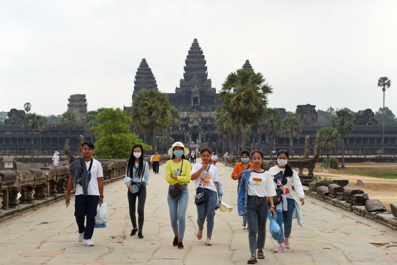 Campuchia gia hạn visa du lịch cho khách nước ngoài bị kẹt do dịch Covid-19 - Ảnh 1. Campuchia gia hạn visa du lịch cho khách nước ngoài bị kẹt do dịch Covid-19 - Ảnh 1.