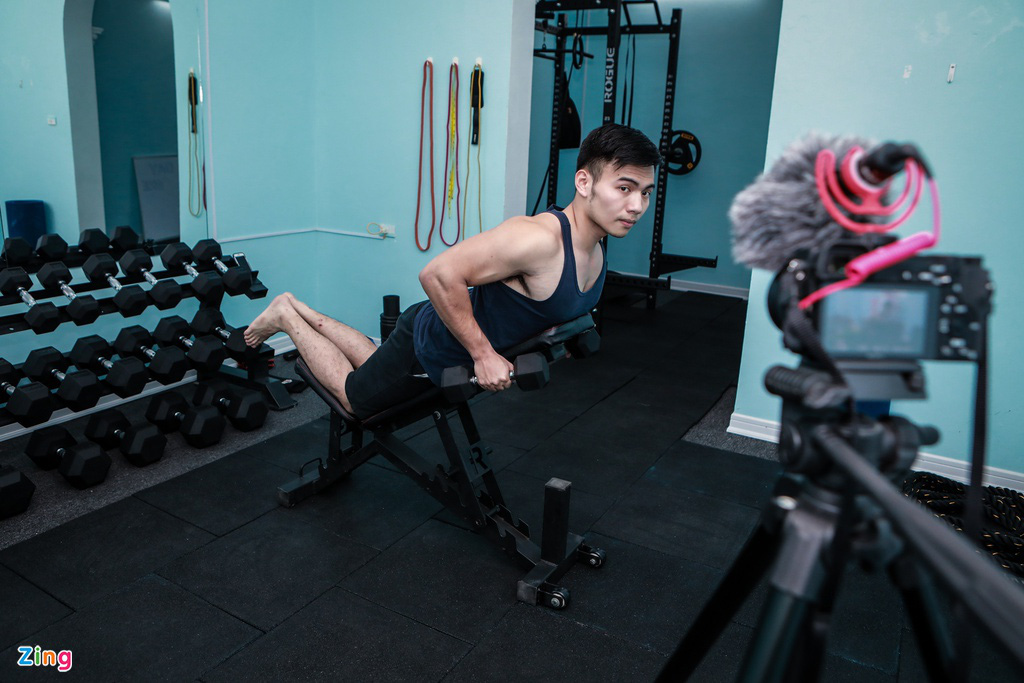 Nỗi niềm khó nói những ngày cách li xã hội - Ảnh 2.