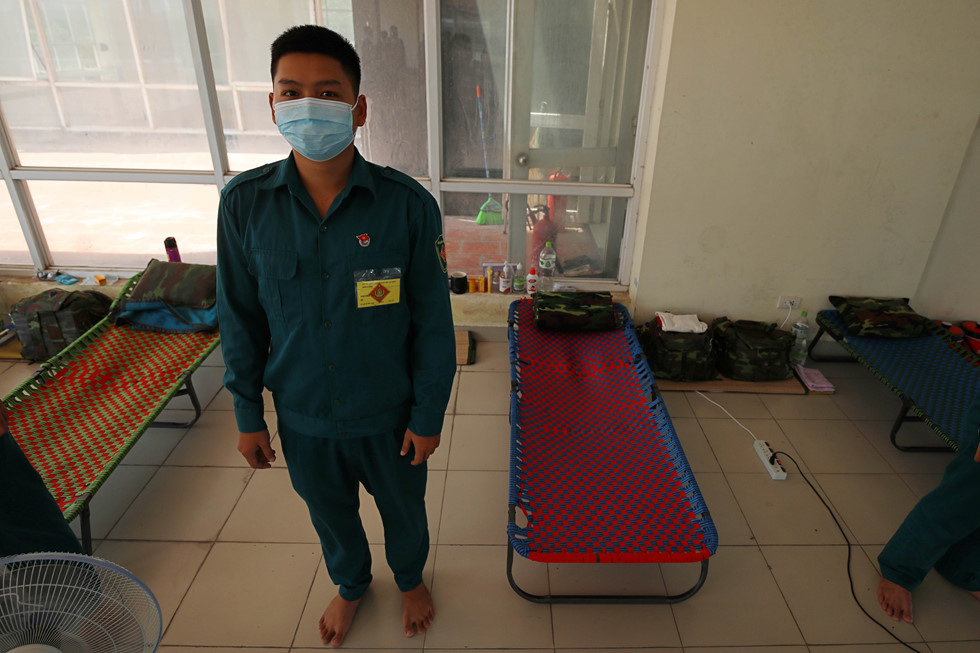 Bên trong khu cách li đông nhất TP HCM - Ảnh 8. Bên trong khu cách li đông nhất TP HCM - Ảnh 8.