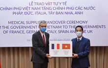Việt Nam tặng hơn nửa triệu khẩu trang cho một số nước châu Âu