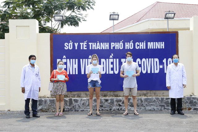 Tỉ lệ điều trị thành công Covid-19 tại Việt Nam đạt 50% - Ảnh 1. Tỉ lệ điều trị thành công Covid-19 tại Việt Nam đạt 50% - Ảnh 1.