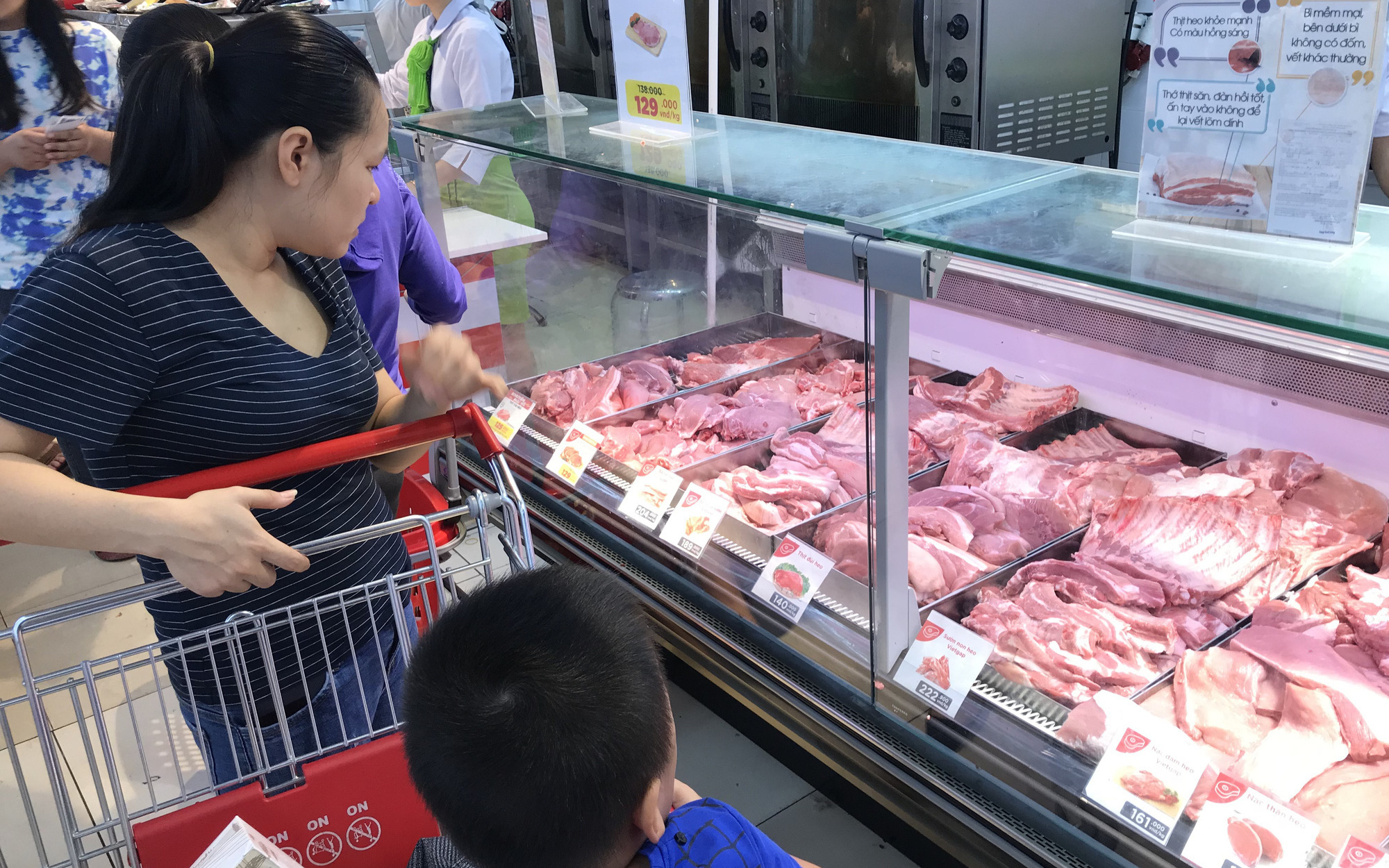 Chính phủ kêu gọi giá heo hơi xuống 60.000 đồng/kg, đến nay lại tăng vọt lên 93.000 đồng/kg, bao giờ mới giảm? - Ảnh 4.