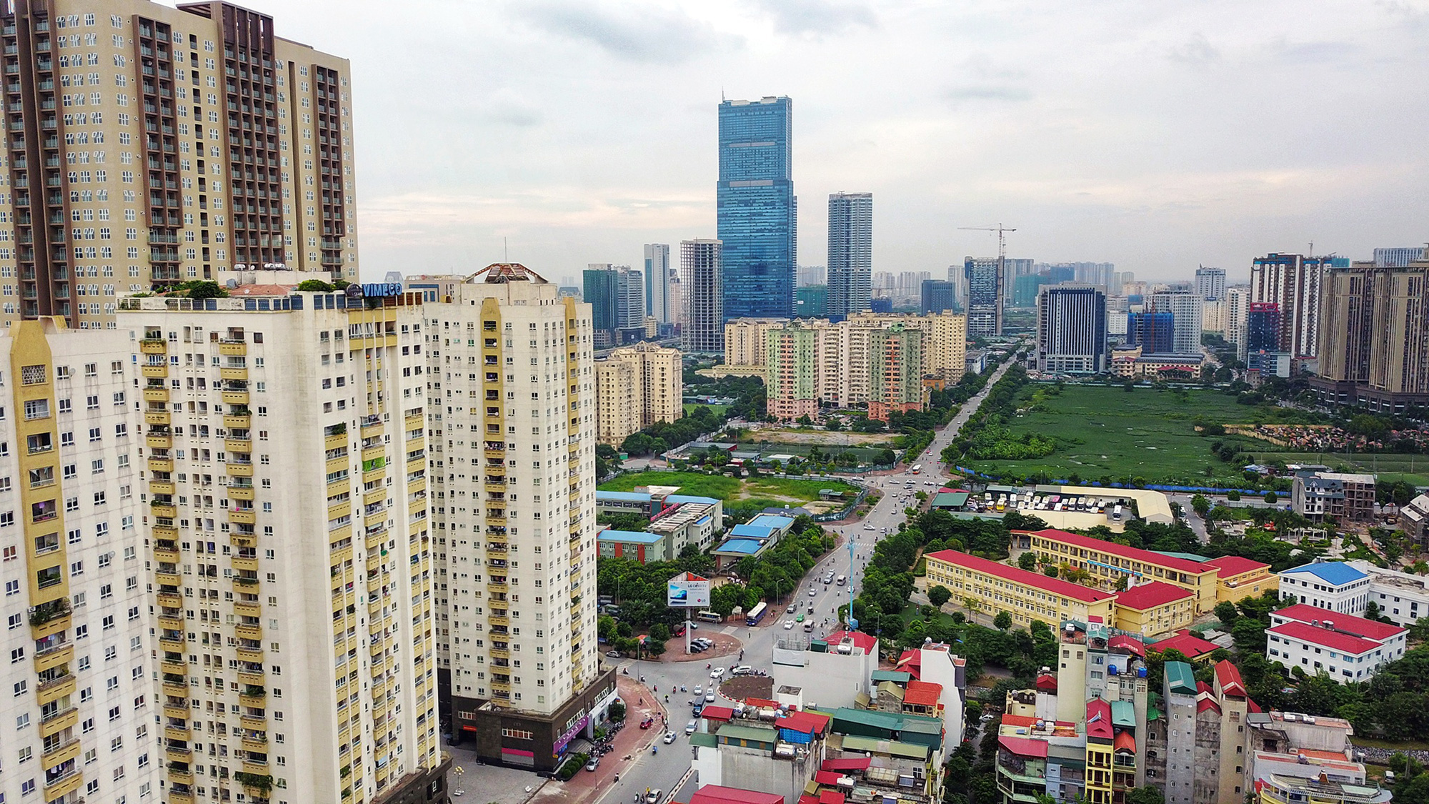 Thực hư đằng sau làn sóng rao bán cắt lỗ bất động sản? - Ảnh 3. Thực hư đằng sau làn sóng rao bán cắt lỗ bất động sản? - Ảnh 3.
