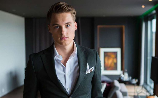 Top 10 tỉ phú trẻ tuổi nhất thế giới: Những 'rich kid' ngậm thìa vàng thừa kế khối tài sản khổng lồ - Ảnh 4. Top 10 tỉ phú trẻ tuổi nhất thế giới: Những 'rich kid' ngậm thìa vàng thừa kế khối tài sản khổng lồ - Ảnh 4.