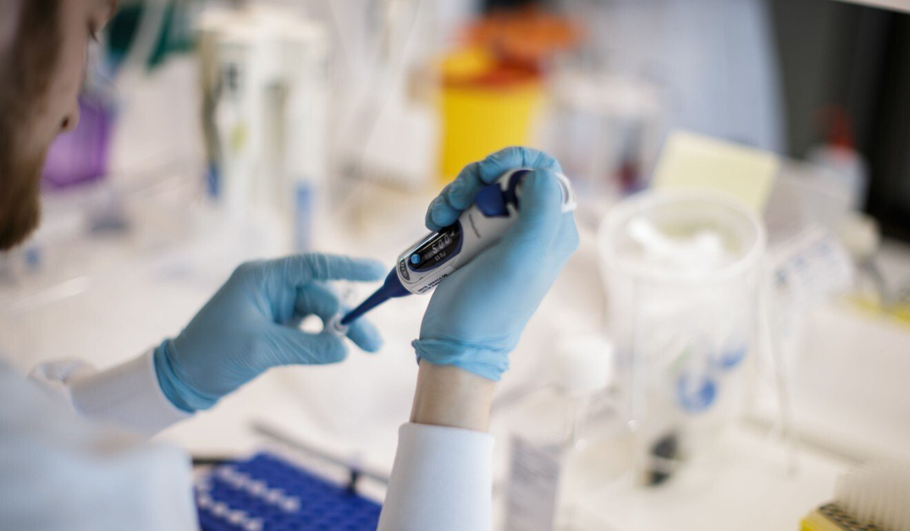 COVID-19: Thuốc trị chấy có thể là chìa khóa điều trị virus Covid-19 chỉ trong 48 giờ? - Ảnh 3. COVID-19: Thuốc trị chấy có thể là chìa khóa điều trị virus Covid-19 chỉ trong 48 giờ? - Ảnh 3.