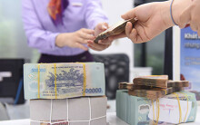Fitch điều chỉnh triển vọng của Việt Nam từ tích cực sang ổn định, Bộ Tài chính nói gì?
