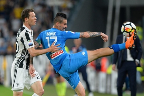 dortmund dat thoa thuan voi chien binh cua juventus