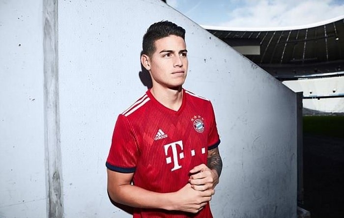 bayern munich chinh thuc ra mat mau ao san nha 201819