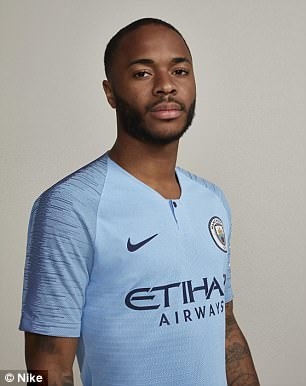 man city trinh lang mau ao dau san nha mua 201819