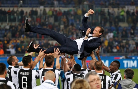 juventus chi can 20 phut de lan thu tu lien tiep vo dich cup quoc gia