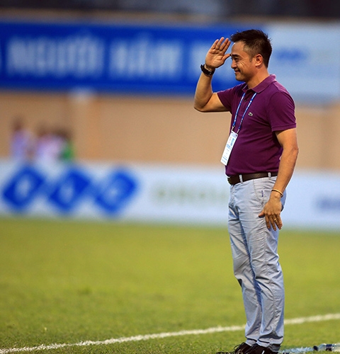 flc thanh hoa 2 0 binh phuoc chu nha dat mot chan vao ban ket