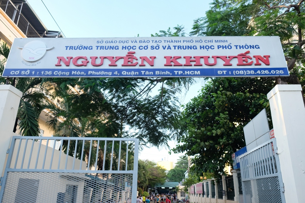 truong tu thuc dat ky luc thu khoa a khoa do vao dai hoc cao nhat nuoc