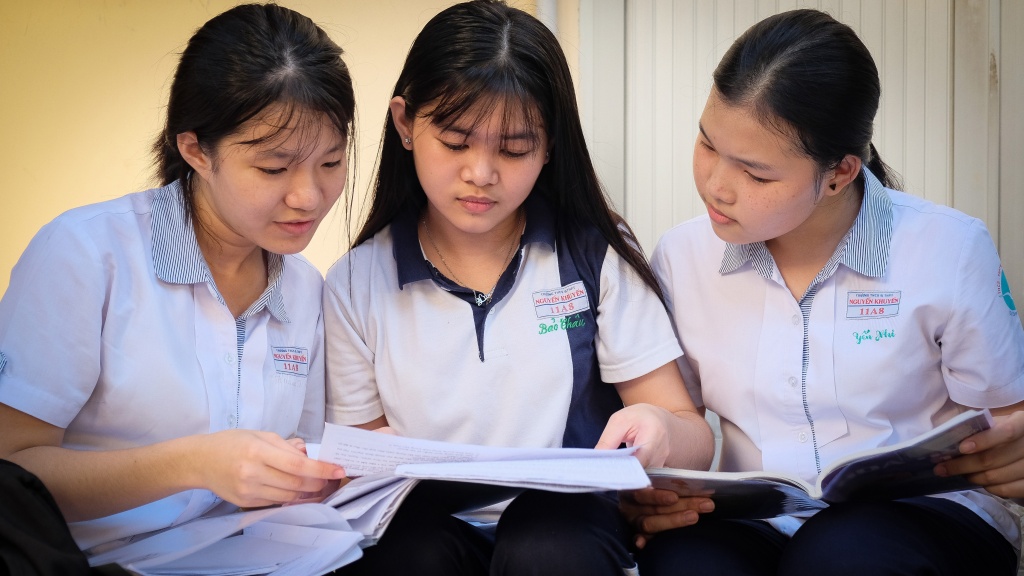 truong tu thuc dat ky luc thu khoa a khoa do vao dai hoc cao nhat nuoc
