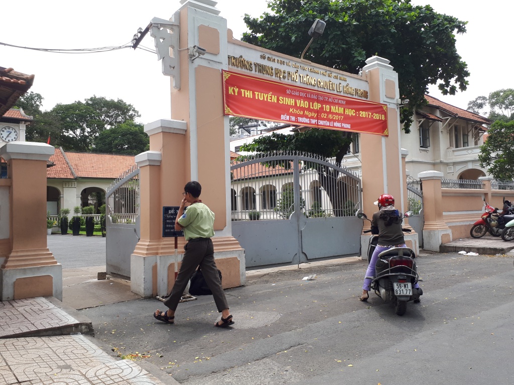 tuyen sinh lop 10 khong co vi pham ngay thi dau tien