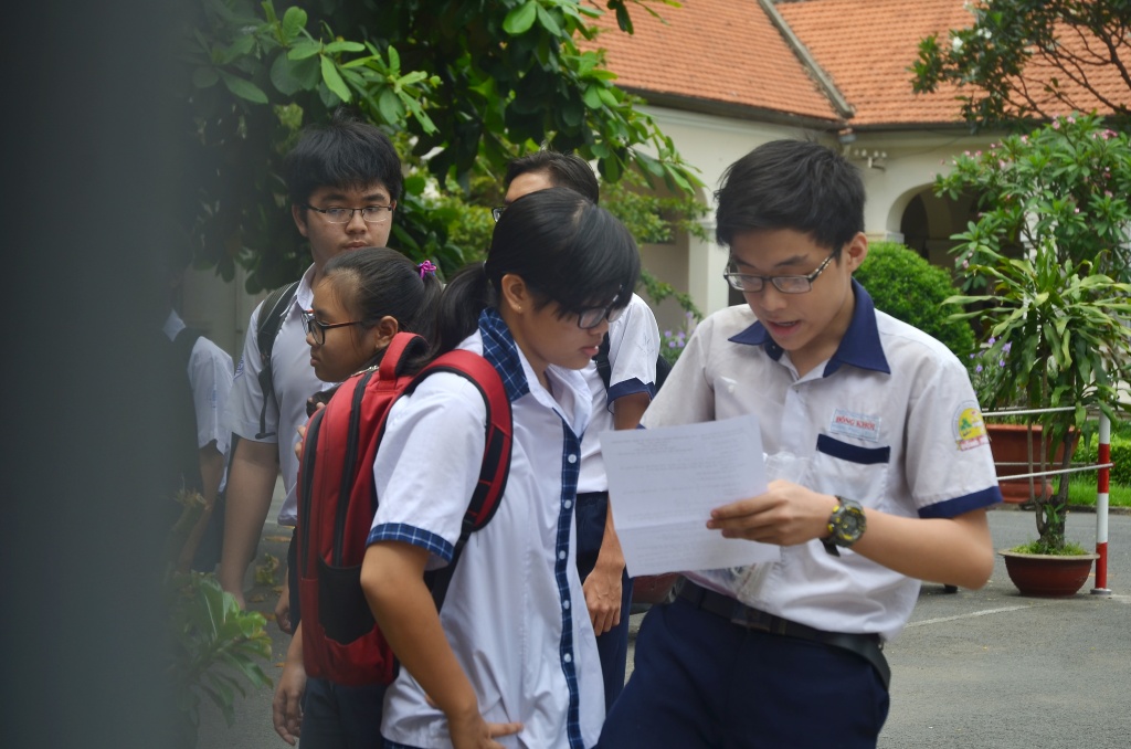 de toan tuyen sinh 10 tai tp hcm qua kho