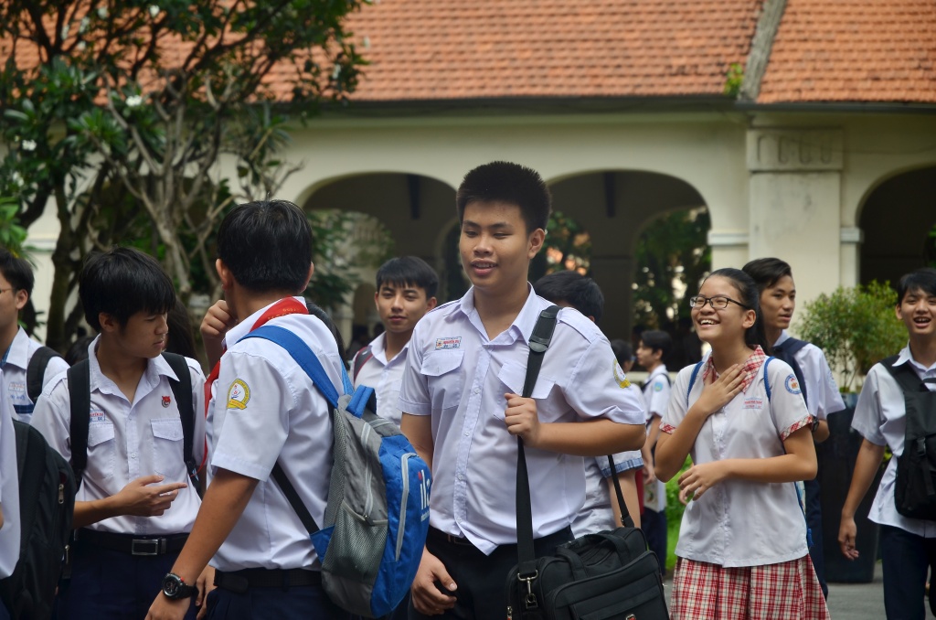 de toan tuyen sinh 10 tai tp hcm qua kho