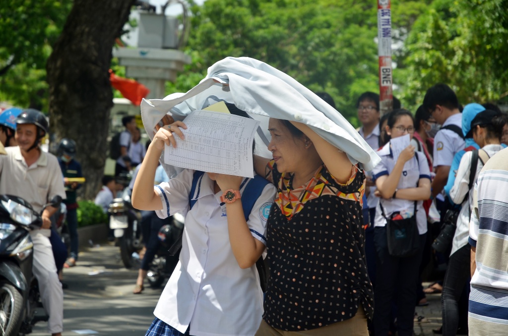 de toan tuyen sinh 10 tai tp hcm qua kho