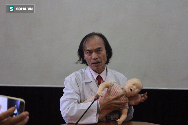 nguyen truong khoa nhi bv bach mai khi tre bi sot cha me tuyet doi khong lam 5 dieu sau
