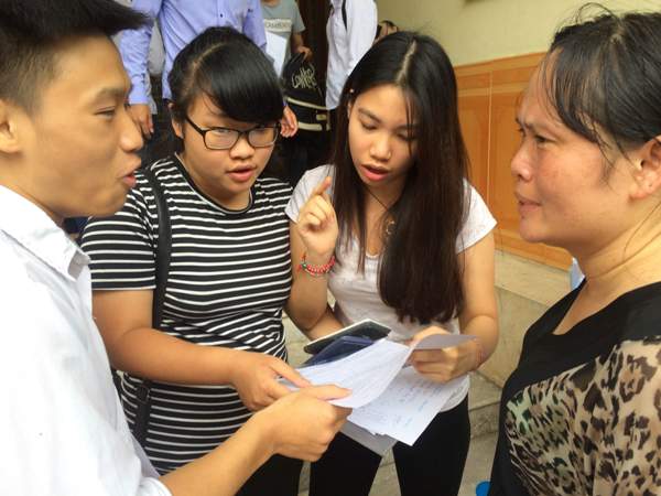 thi thpt quoc gia can cong khai de thi va dap an