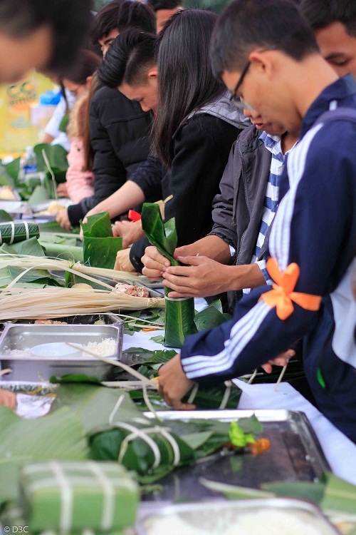 du hoc sinh nuoc ngoai tai viet nam an tet som