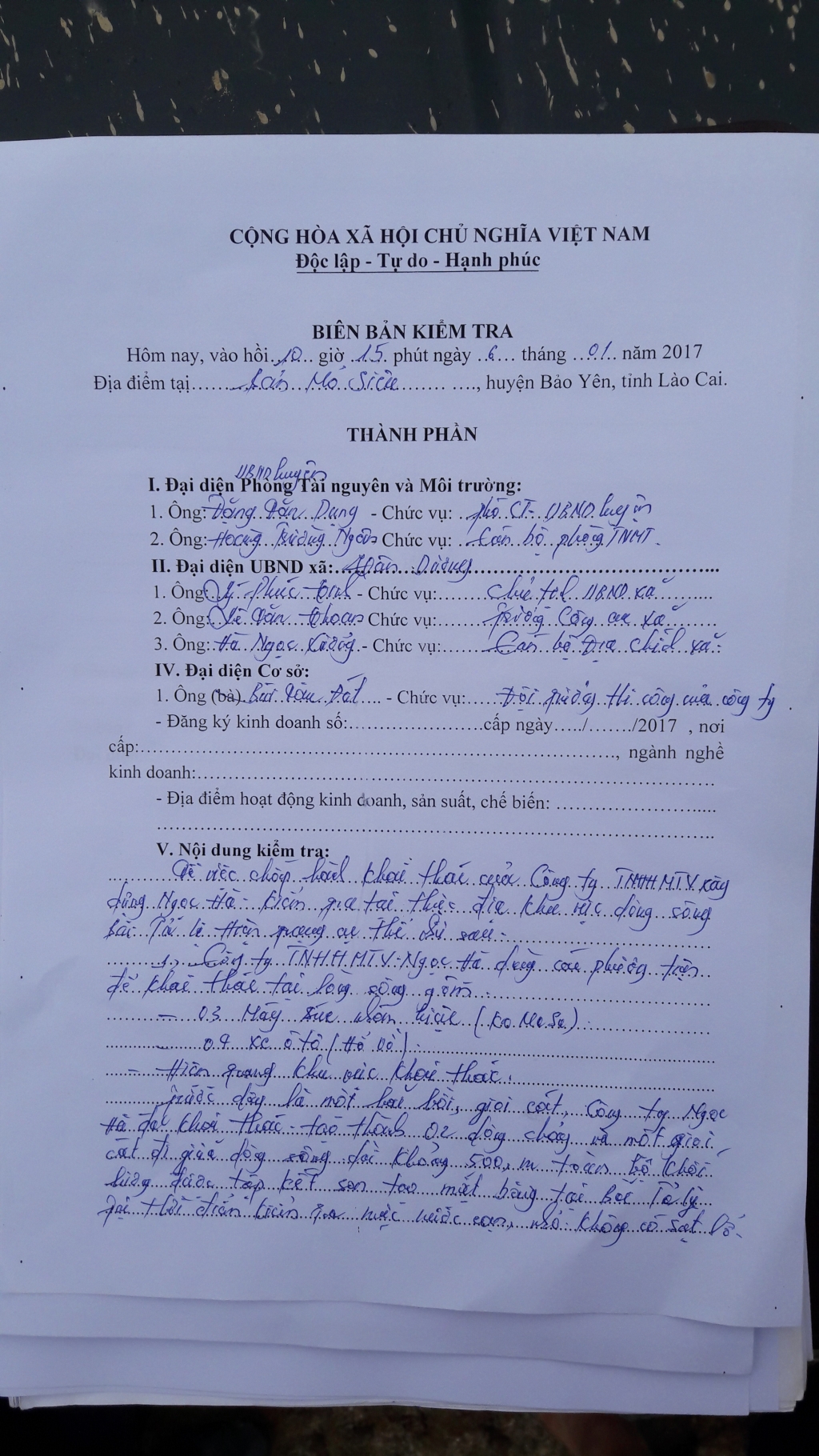 lao cai cong ty ngoc ha xay dung cong truong khong phep pha nat dong song chay