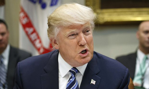 trump tuyen bo he thong luat phap da hong