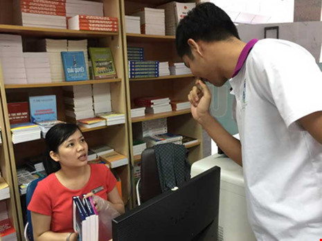 bi cam hoc 1 nam vi photo giao trinh