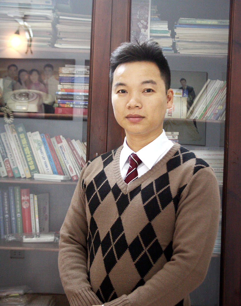 vu hoc sinh gay xuong dui phieu khao sat sai su that ai phai chiu trach nhiem