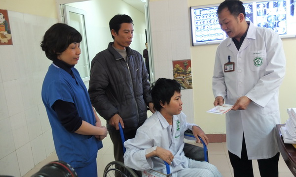 nhung mon qua cham tim bac si