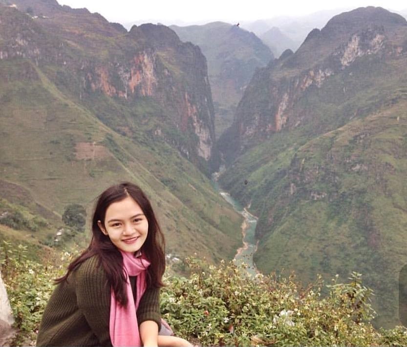 chan dung nu sinh gianh hoc bong 12 truong dai hoc my
