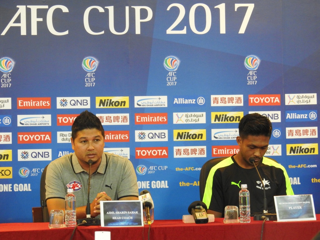 than quang ninh quyet danh bai ong lon singapore o afc cup 2017