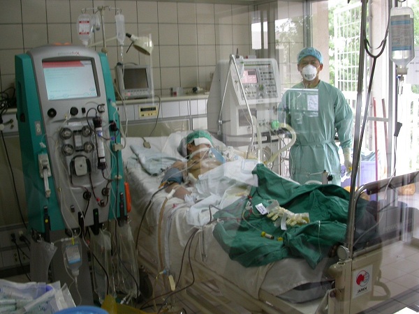 gsts nguyen gia binh lo ngai virus cum bien doi gen doc luc cao
