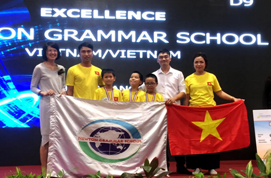 ky su nhi viet nam thang lon tai cuoc thi robothon quoc te 2016