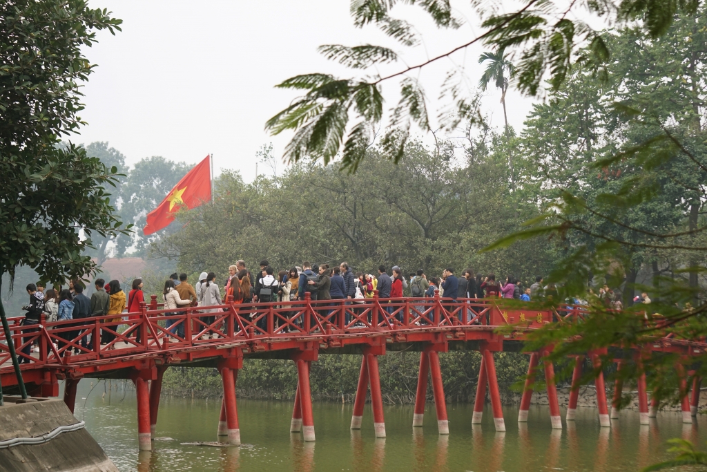 ong do cho chu som tren pho di bo dip tet duong lich