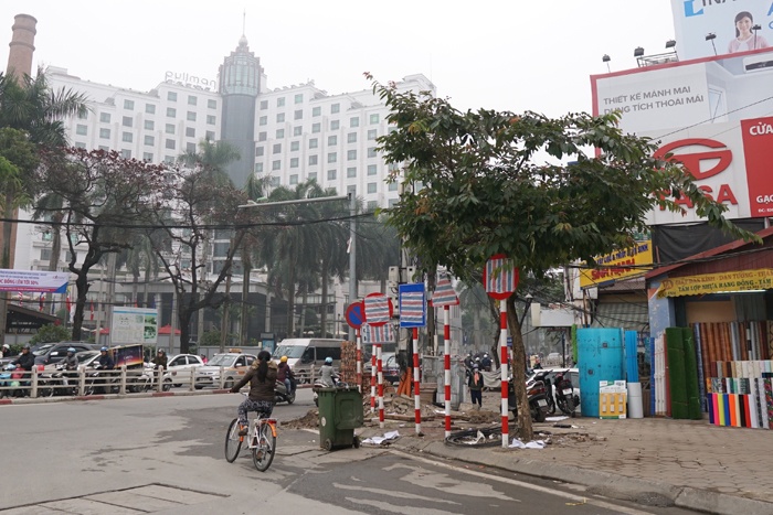 so gtvt ha noi bat ngo bit hang loat bien bao cam o to tren pho