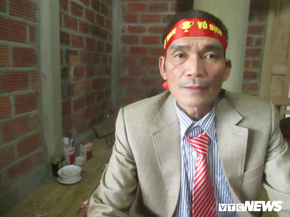 ca lang hat mung sinh nhat thu mon tien dung sau tran chung ket