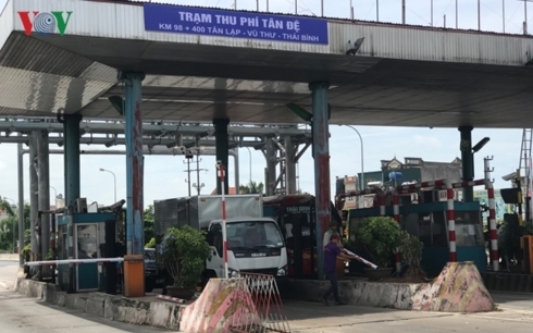 vi dang bot giao thong ai co loi
