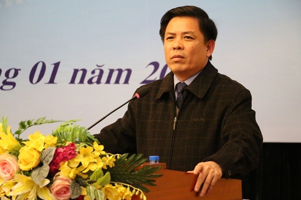 vu container gay tai nan o ben luc giao thong hon hop nhieu nguy co nhung kho phan lan